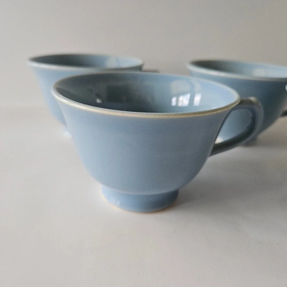 Lu-ray Pastels Windsor Blue Tea Cups LOT of 4 Taylor Smith Taylor Vintage USA